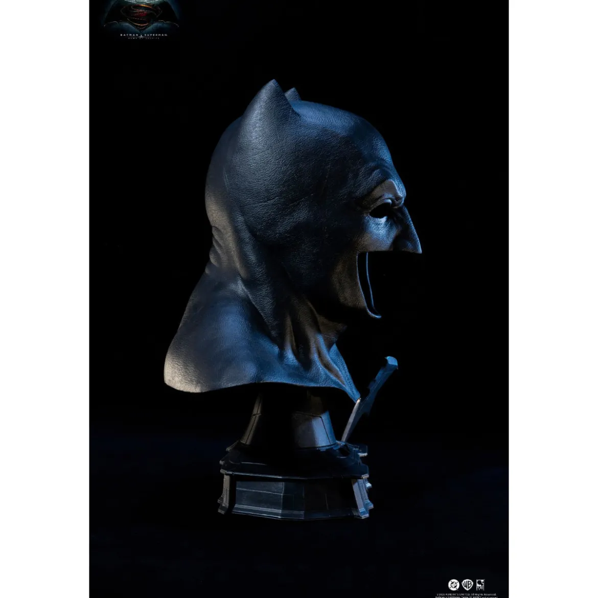 Pure Arts - Justice League : Batman v Superman Dawn of Justice - Batman Cowl Replica 1/1