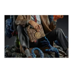 Sideshow - Dc Comics - John Constantine: Just Another Exorcism Hangover Premium Format 1/4