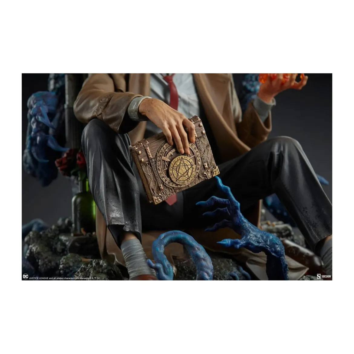 Sideshow - Dc Comics - John Constantine: Just Another Exorcism Hangover Premium Format 1/4