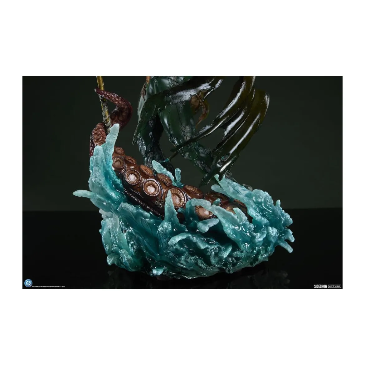 Sideshow - Dc Comics Mythos - Aquaman: Lord of the Deep Premium Format 1/4