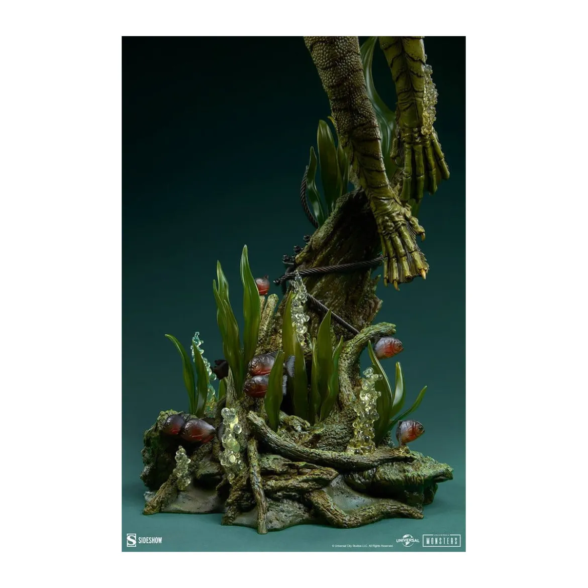 Sideshow Universal Monsters - Premium Format Creature from the Black Lagoon 1/4