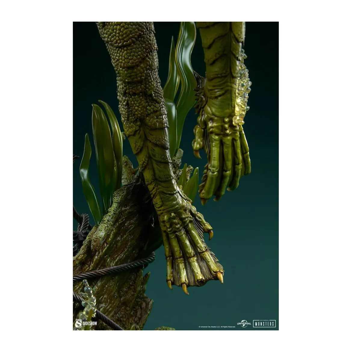 Sideshow Universal Monsters - Premium Format Creature from the Black Lagoon 1/4