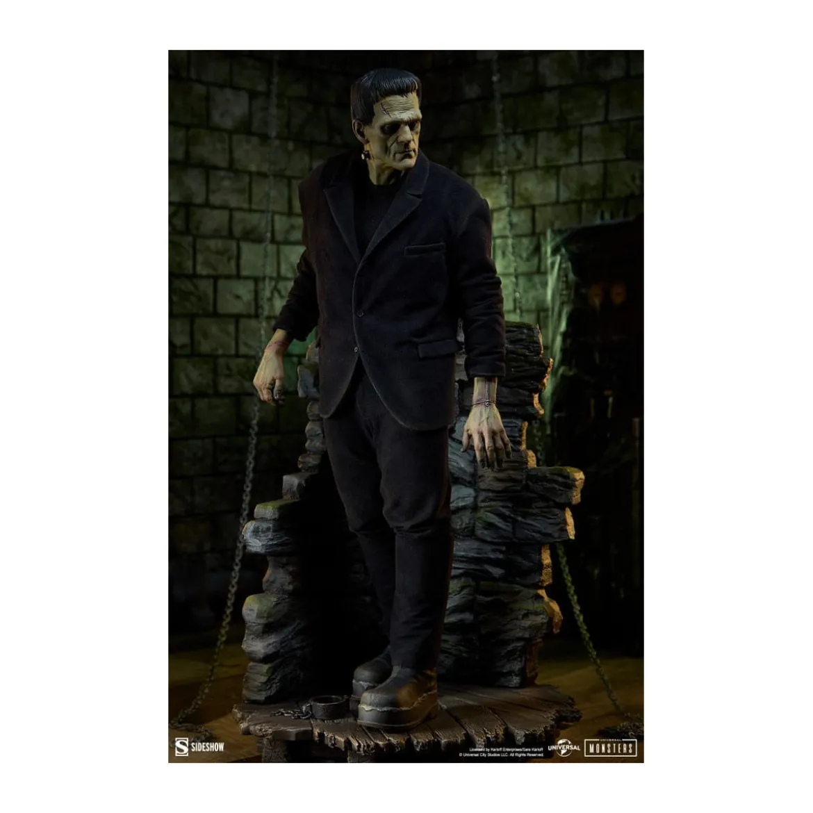 Sideshow Universal Monsters - Premium Format Frankenstein (Fabric costume) 1/4