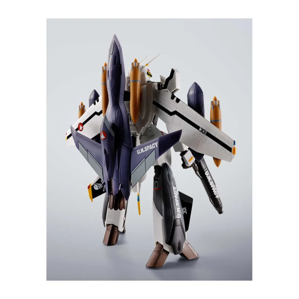 Tamashii Bandai - Hi-Metal R - VF-0S Phoenix (Roy Focker Use) & QF-2200D-B Ghost Set - Macross Zero