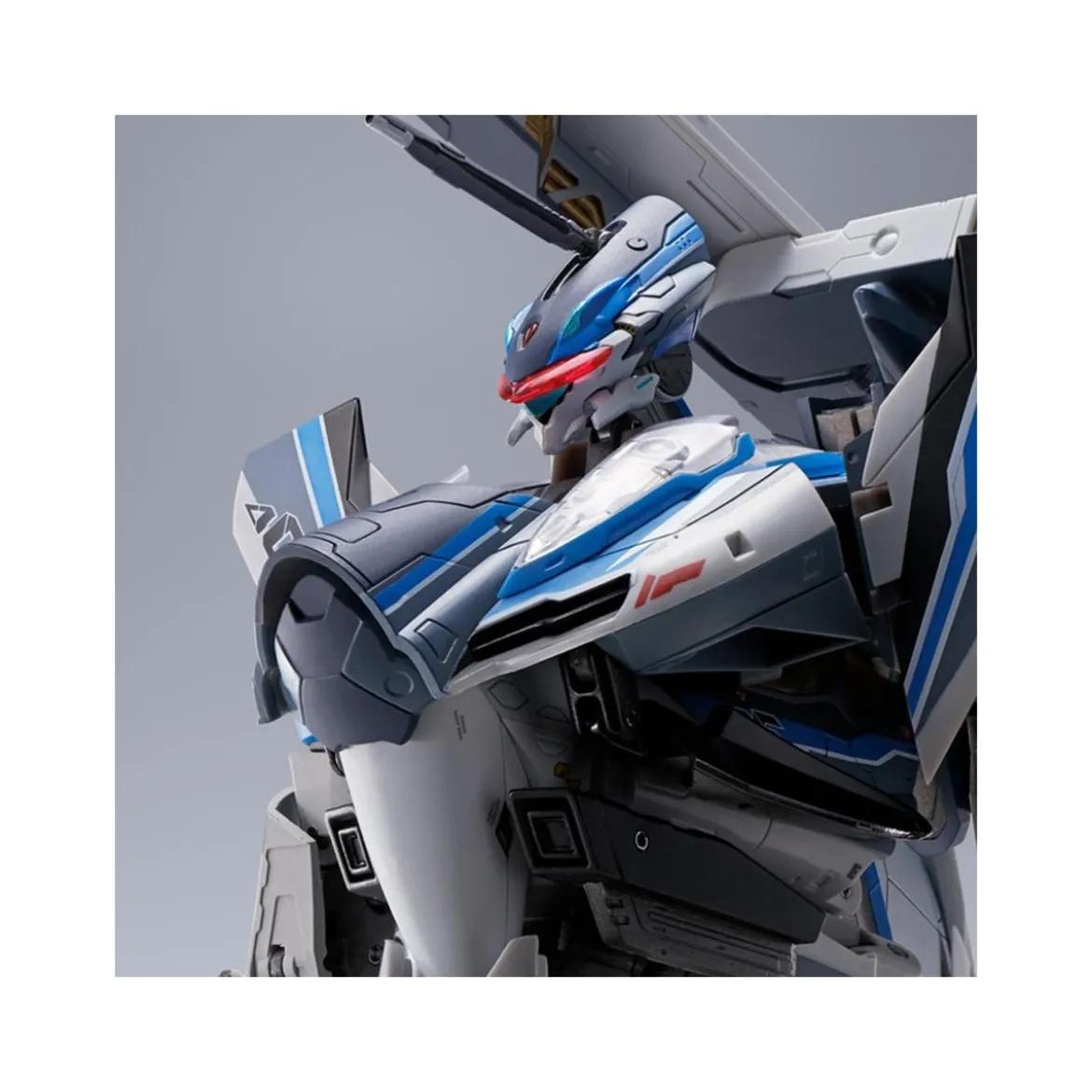 Tamashii Bandai - VF-31AX (Hayate Immelmann Use) Kairos-Plus DX Chogokin - Macross Delta: Absolute Live!!!!!!