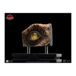 Toynami ECC Elite Creature Collectibles - Male Velociraptor Eye Prop - The Lost World: Jurassic Park
